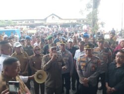 Pimpin Penertiban Pedagang Walikota Jamin Tidak Ada Penjualan Lapak