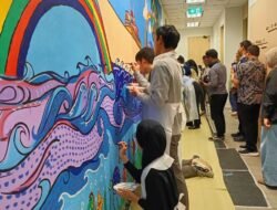 Merayakan 50 Tahun Tokio Marine Indonesia, 11 Seniman Individu Berkebutuhan Khusus Persembahkan Karya Mural Kolaboratif